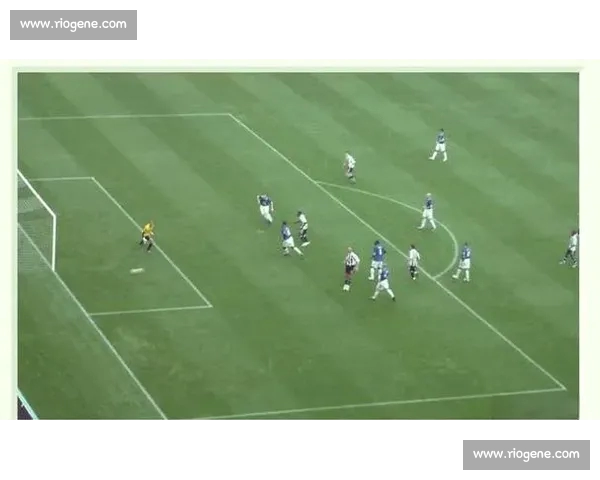 以英超APP为中心的全新观赛体验打造球迷一站式足球社区 以英超APP为中心的全新观赛体验打造球迷一站式足球社区